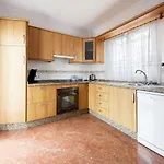 Zoe Holiday home